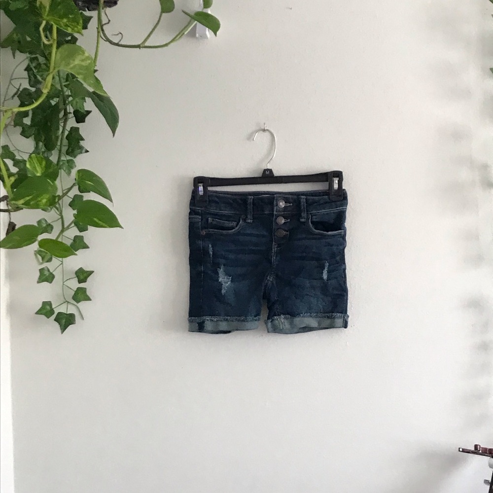 Ripped shorts